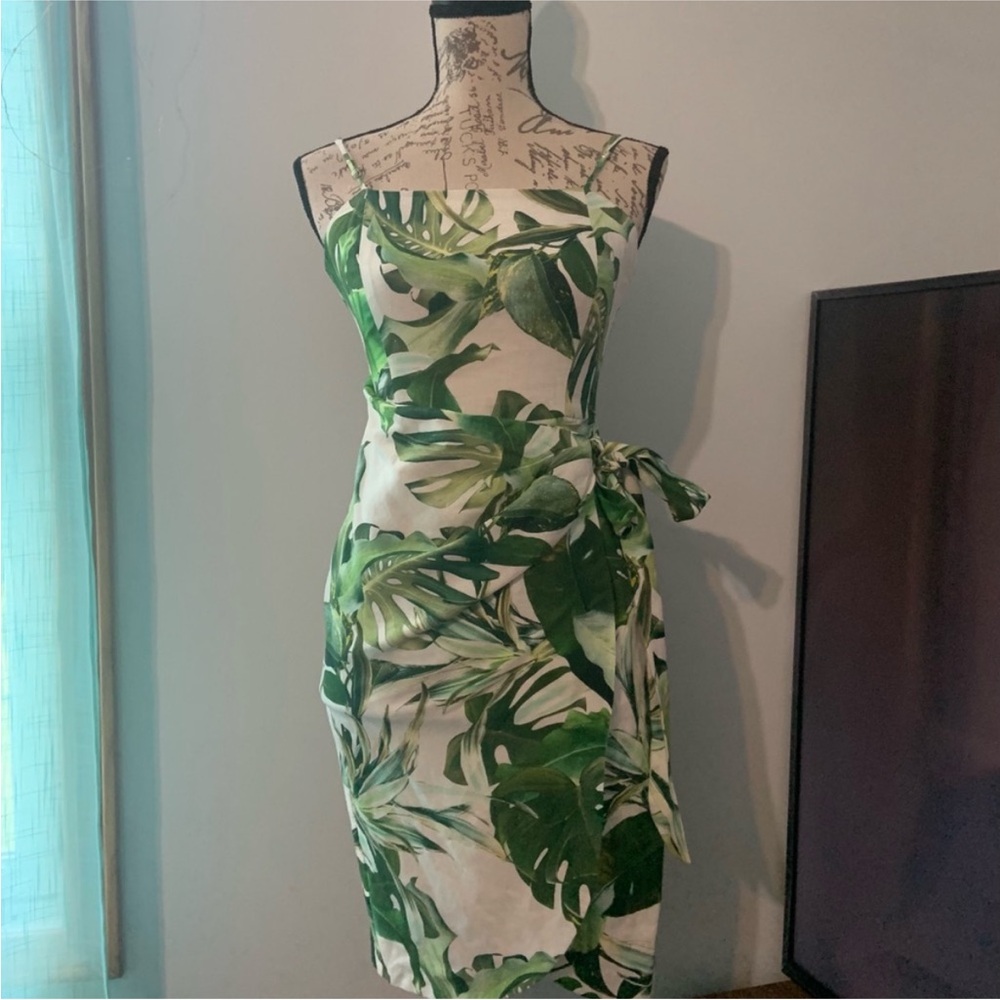 GIANNI BINI Lauren Palm Wrap Dress Size 12 Tropical NWOT